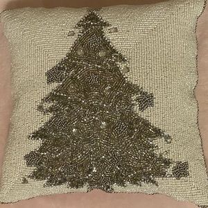 Beaded Throw pillow